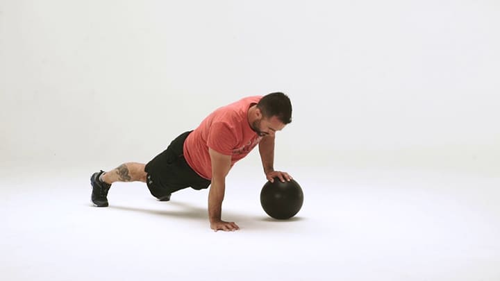 Medicine Ball Push Up – Hít đất trên bóng