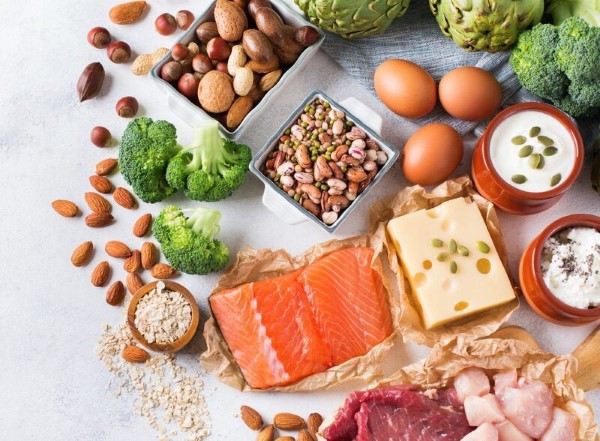 So sánh hàm lượng protein trong gạch cua với các nguồn thực phẩm khác