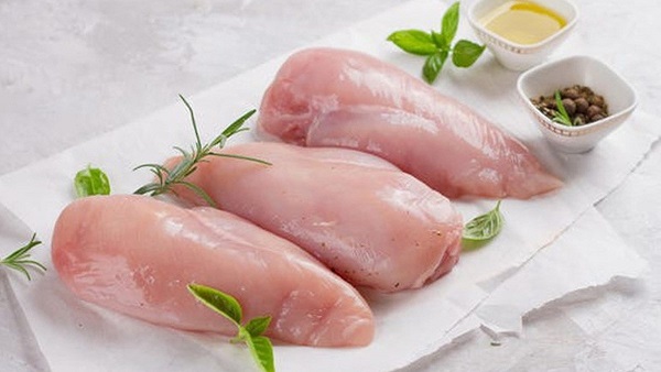 Protein trong ức gà có giá trị sinh học cao