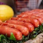 Xúc xích bao nhiêu protein? Lựa chọn xúc xích phù hợp