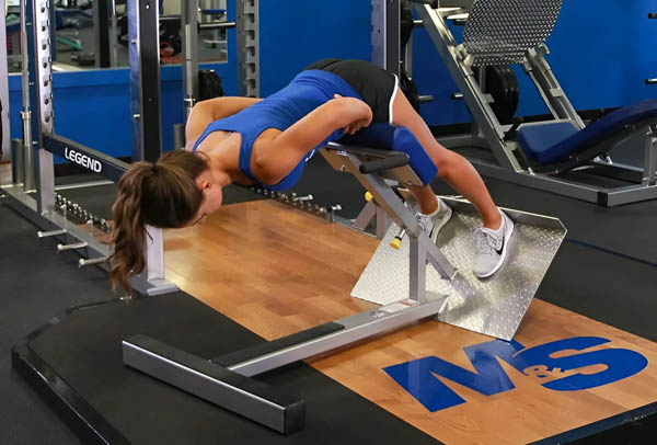 Hyperextension (Back Extension)